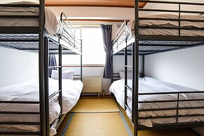 The Phat Packers - Hostel