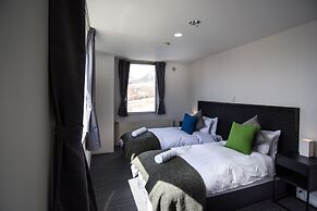 The Phat Packers - Hostel