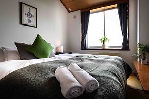 The Phat Packers - Hostel