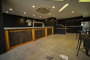 The Phat Packers - Hostel