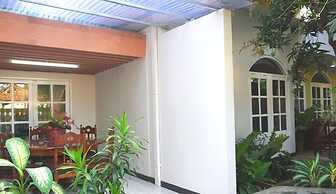 Kanti Kinasih Homestay by The Grand Java