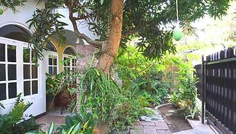 Kanti Kinasih Homestay by The Grand Java