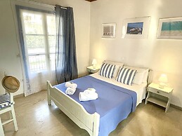 Sunflower Apartments & Studios