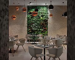 Hotel Passage