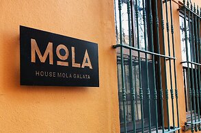 House MOLA Galata