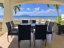 Ocean View Villa - Beauvallon Villas