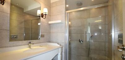 Villa Joy 2 by JoyLettings