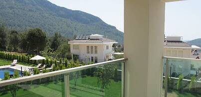 Villa Joy 3 by JoyLettings