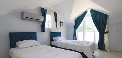 Villa AKD1  by JoyLettings