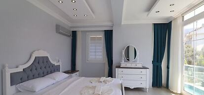 Villa AKD1  by JoyLettings