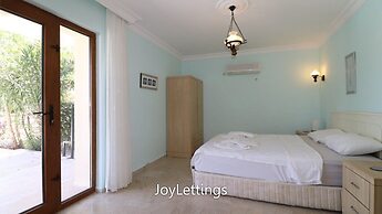 Villa AX07 by JoyLettings