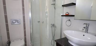 Villa BGA4 by JoyLettings