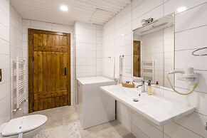 Avena Mountain Hotel - Adults Only