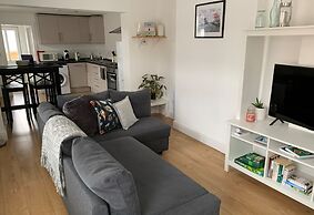 One Bedroom Flat in Whitstable With Free Parking