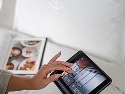 Four Seasons Hotel Tokyo at Otemachi