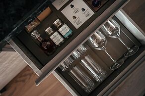 Four Seasons Hotel Tokyo at Otemachi