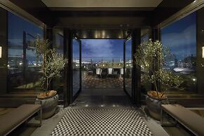 Four Seasons Hotel Tokyo at Otemachi