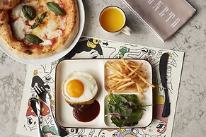 Four Seasons Hotel Tokyo at Otemachi