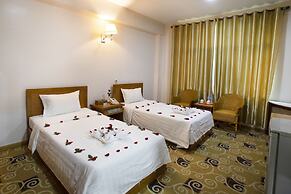 E-Outfitting Golden Country Hotel