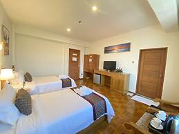 E-Outfitting Golden Country Hotel