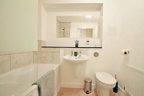 MK Hub Apartment with Oak Furniture