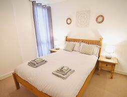 MK Hub Apartment with Oak Furniture