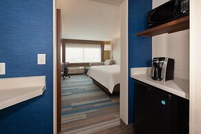Holiday Inn Express & Suites Brunswick - Harpers Ferry Area by IHG