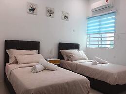 Ipoh Paradise Homestay Station 18