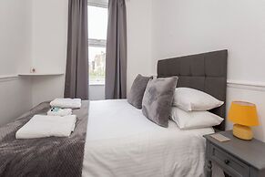 Sycamore Apartments