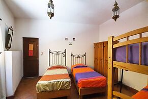 Capital O Hotel Al Son de los Santos - Hostel