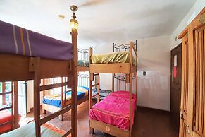 Capital O Hotel Al Son de los Santos - Hostel