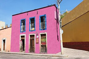 Capital O Hotel Al Son de los Santos - Hostel