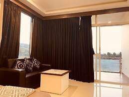 Regulus Resort