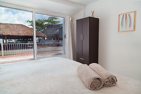 Delightful Lagoon front Villa at hotel zone