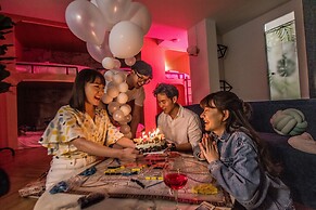 Theme Boutique Hotel