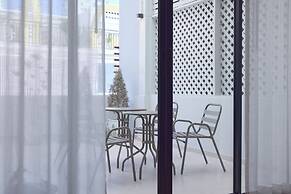 Theme Boutique Hotel