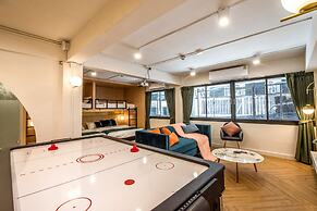 Theme Boutique Hotel