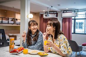 Theme Boutique Hotel