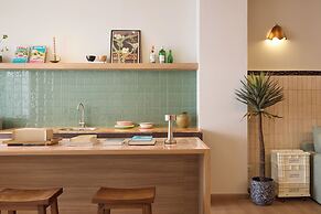 Theme Boutique Hotel