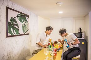 Theme Boutique Hotel