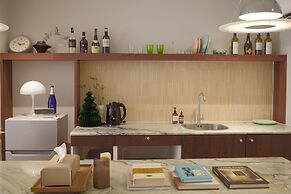 Theme Boutique Hotel