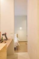 Theme Boutique Hotel