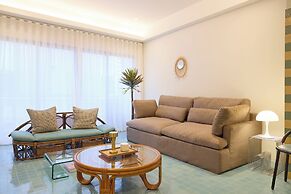 Theme Boutique Hotel