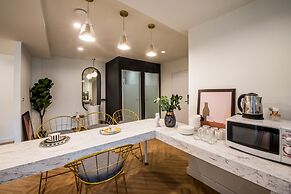 Theme Boutique Hotel