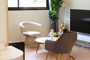 Theme Boutique Hotel