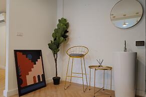 Theme Boutique Hotel