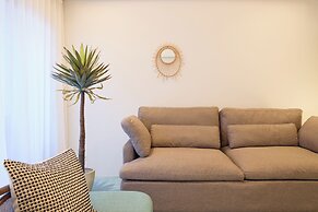 Theme Boutique Hotel