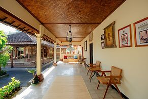 BAKUNGAN diJero Homestay