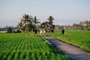 BAKUNGAN diJero Homestay