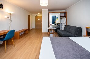 Orbi Palace Hotel Official